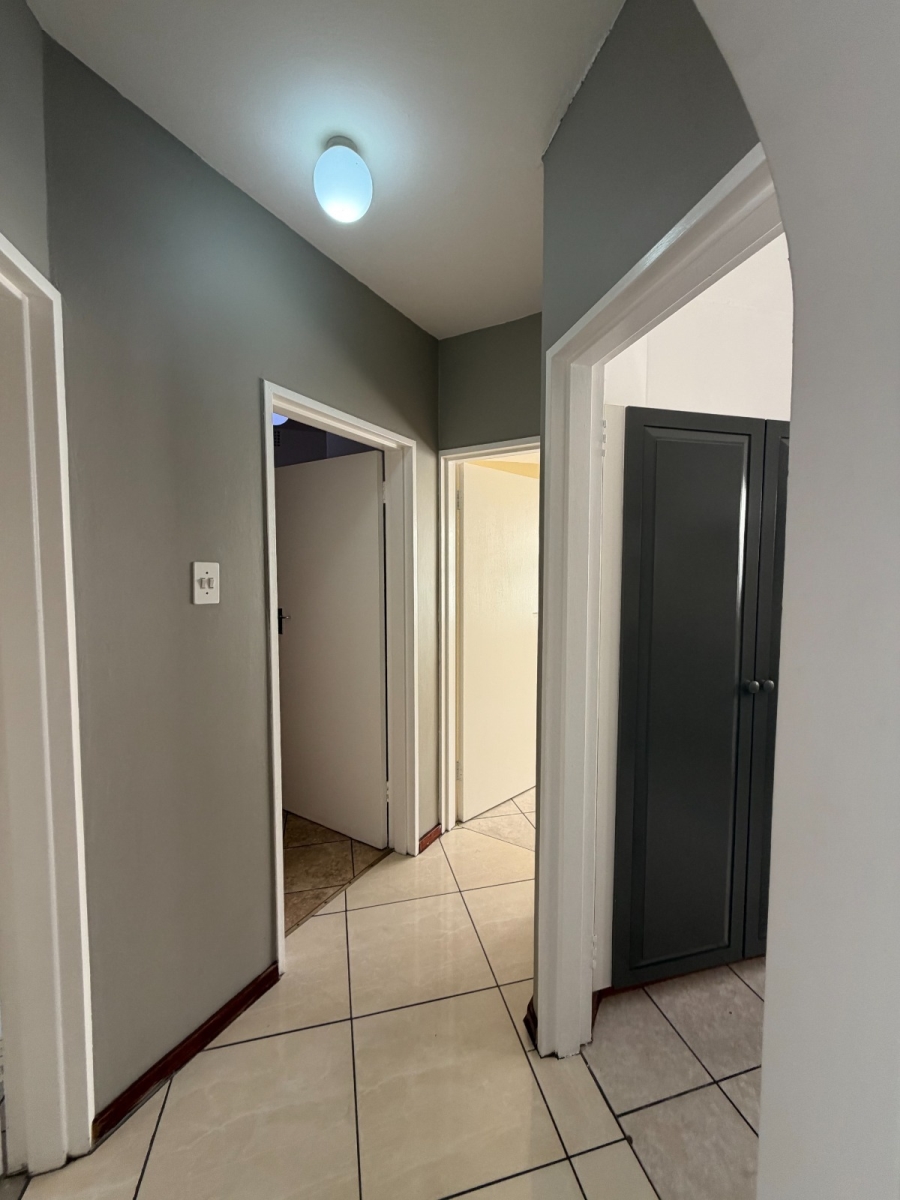 To Let 2 Bedroom Property for Rent in Southernwood Eastern Cape